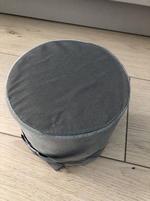 Pudelko, oslonka, pojemnik wystroj