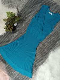 Piękna niebieska sukienka Calvin Klein S