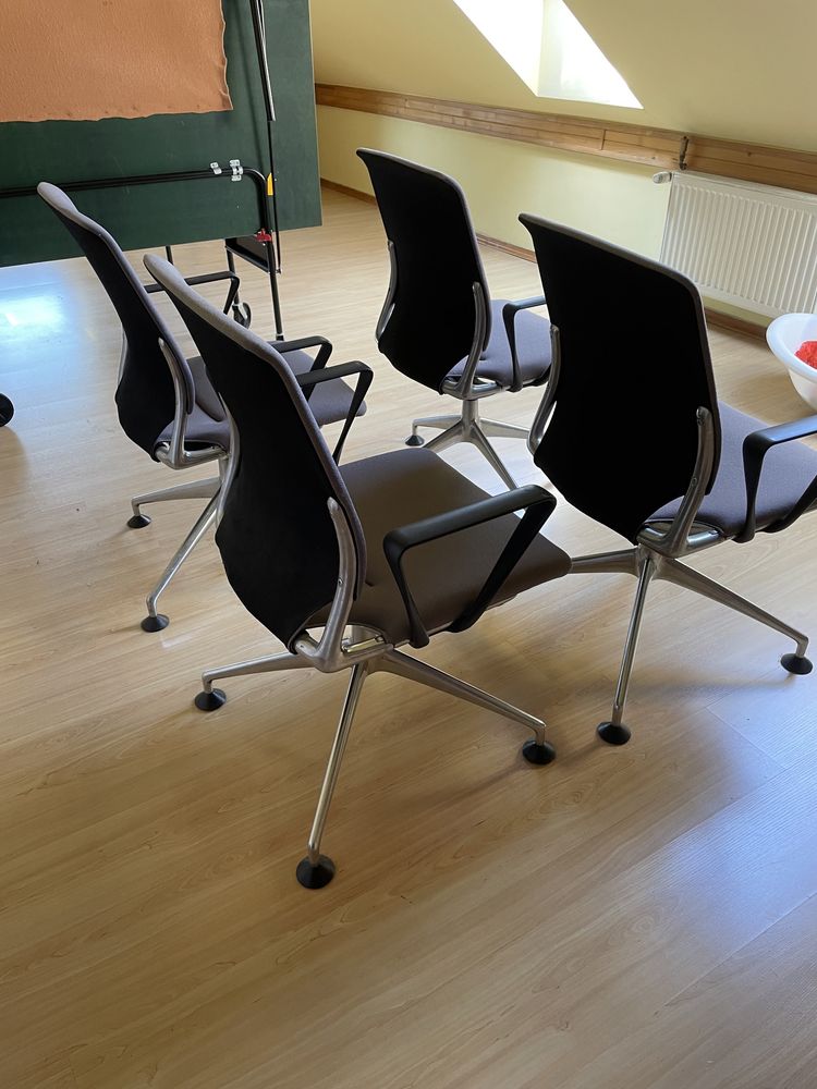 Krzesła biurowe Vitra komplet 4szt