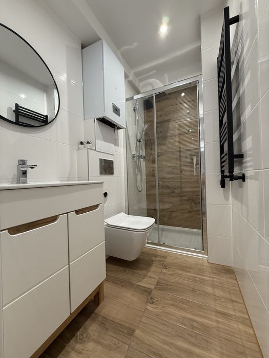 Wynajmę mieszkanie z garażem