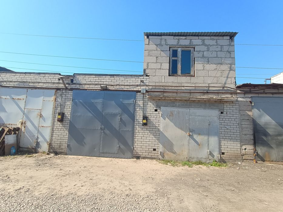 Гараж великий Троєщина Під підіймач СТО малярка склад цех виробництво