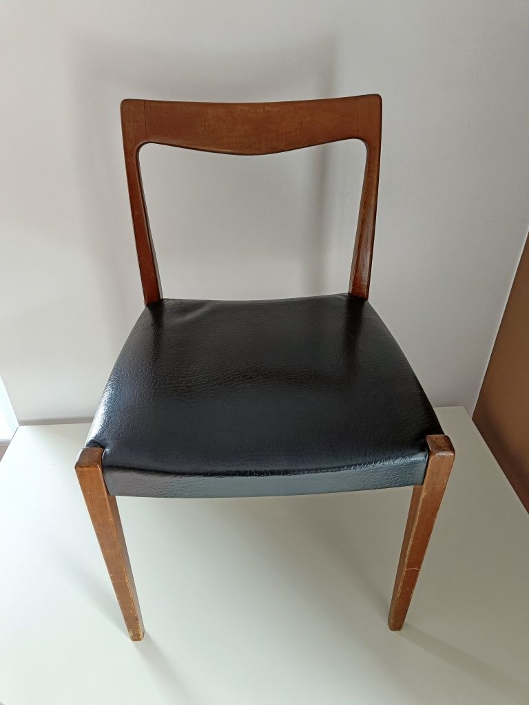 Krzesła Lübke 2 szt drewno teak i skóra lata 60-te