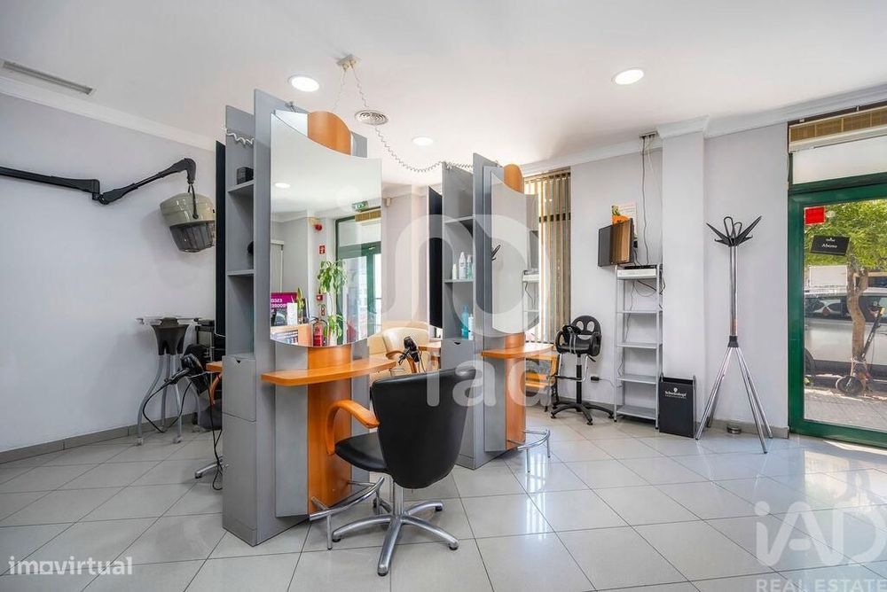 Loja / Estabelecimento Comercial em Montenegro de 160,00 m2