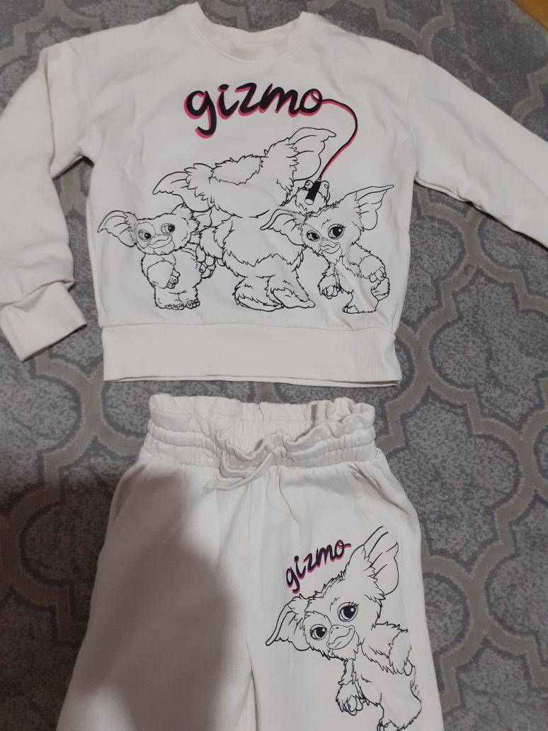 Dres dla dziewczynki gizmo