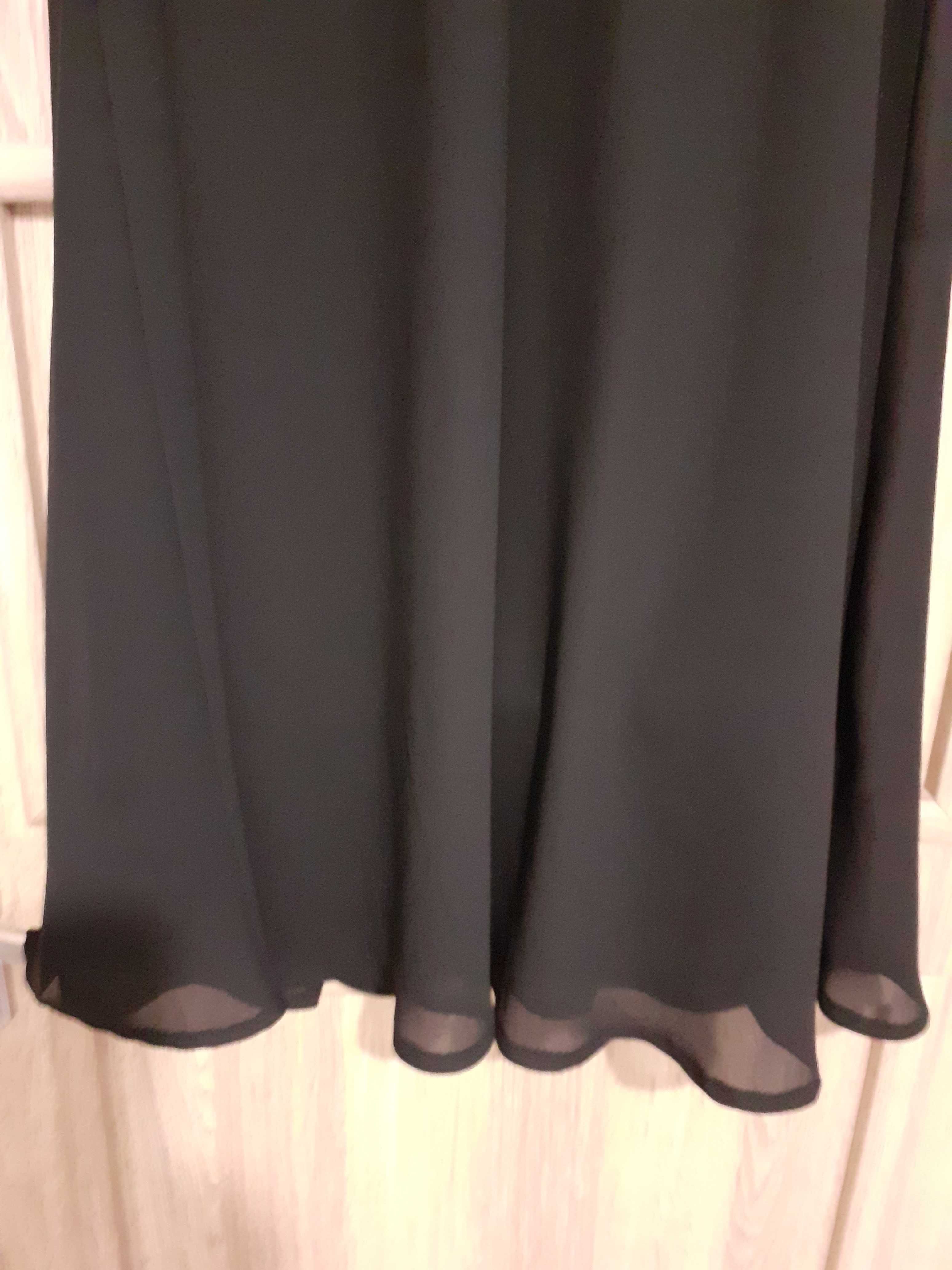 Czarna sukienka z żorżety