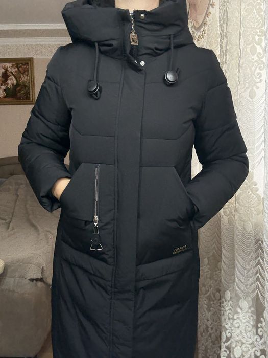 Зимова жіноча куртка, пальто, плащ М/Л