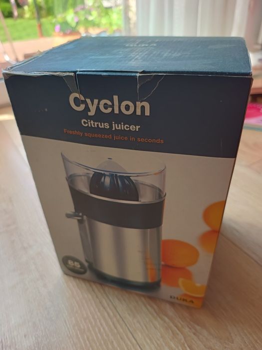 Wyciskarka wyciskacz do cytrusów cytryn pomarańczy DUKA