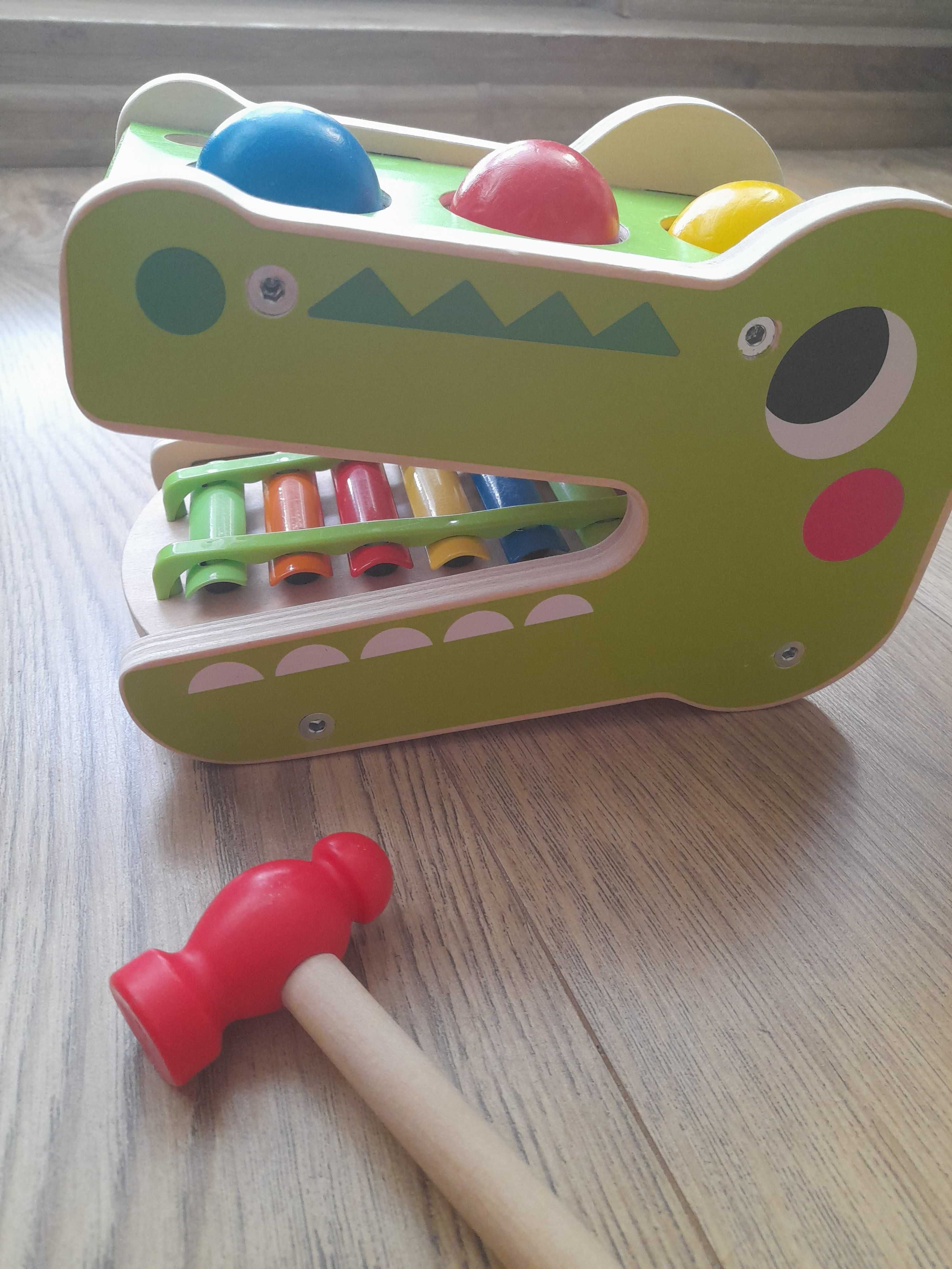 Drewniany krokodyl Playtive Xylophone Game. Cymbałki i kulki  młotek