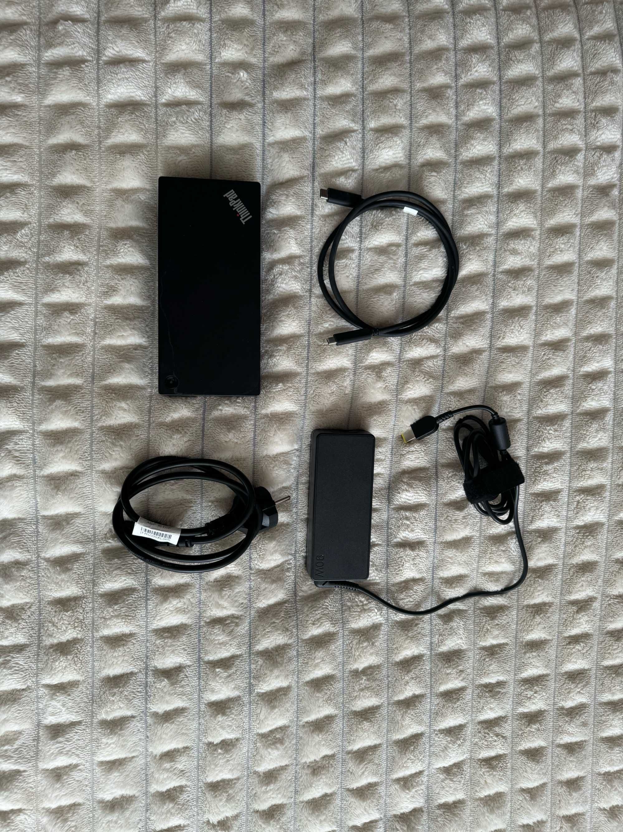 Lenovo ThinkPad Universal USB-C Dock