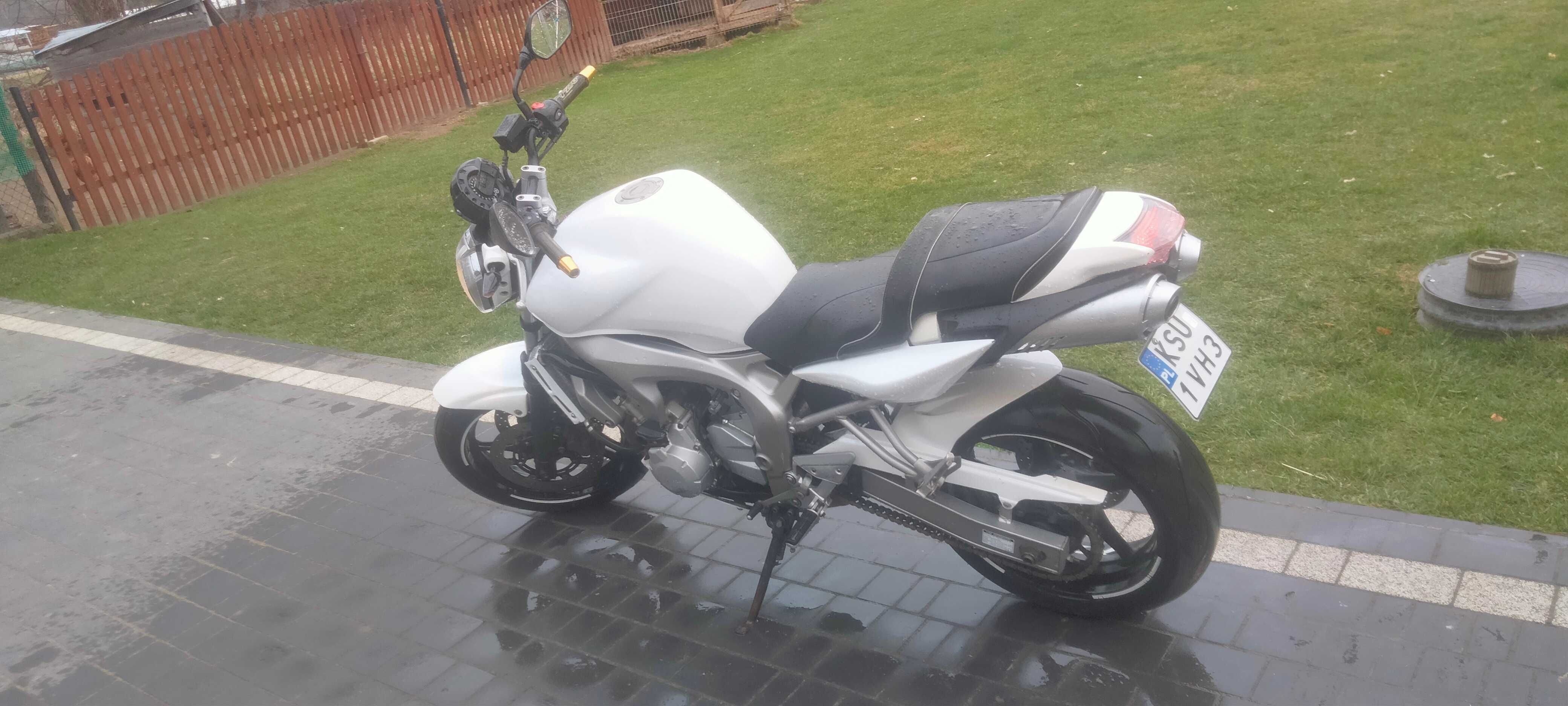 Yamaha Fazer 600 n