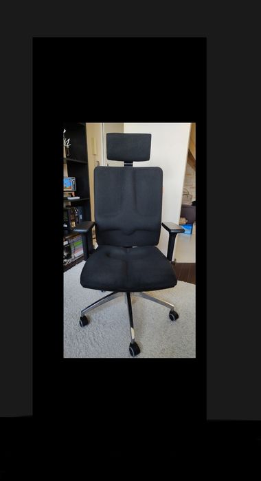 Krzesło fotel biurowy Kulik System Galaxy Czarne z Podłokietnikami 3D