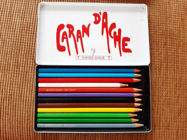Caixa de lápis de cor Caran D´ache