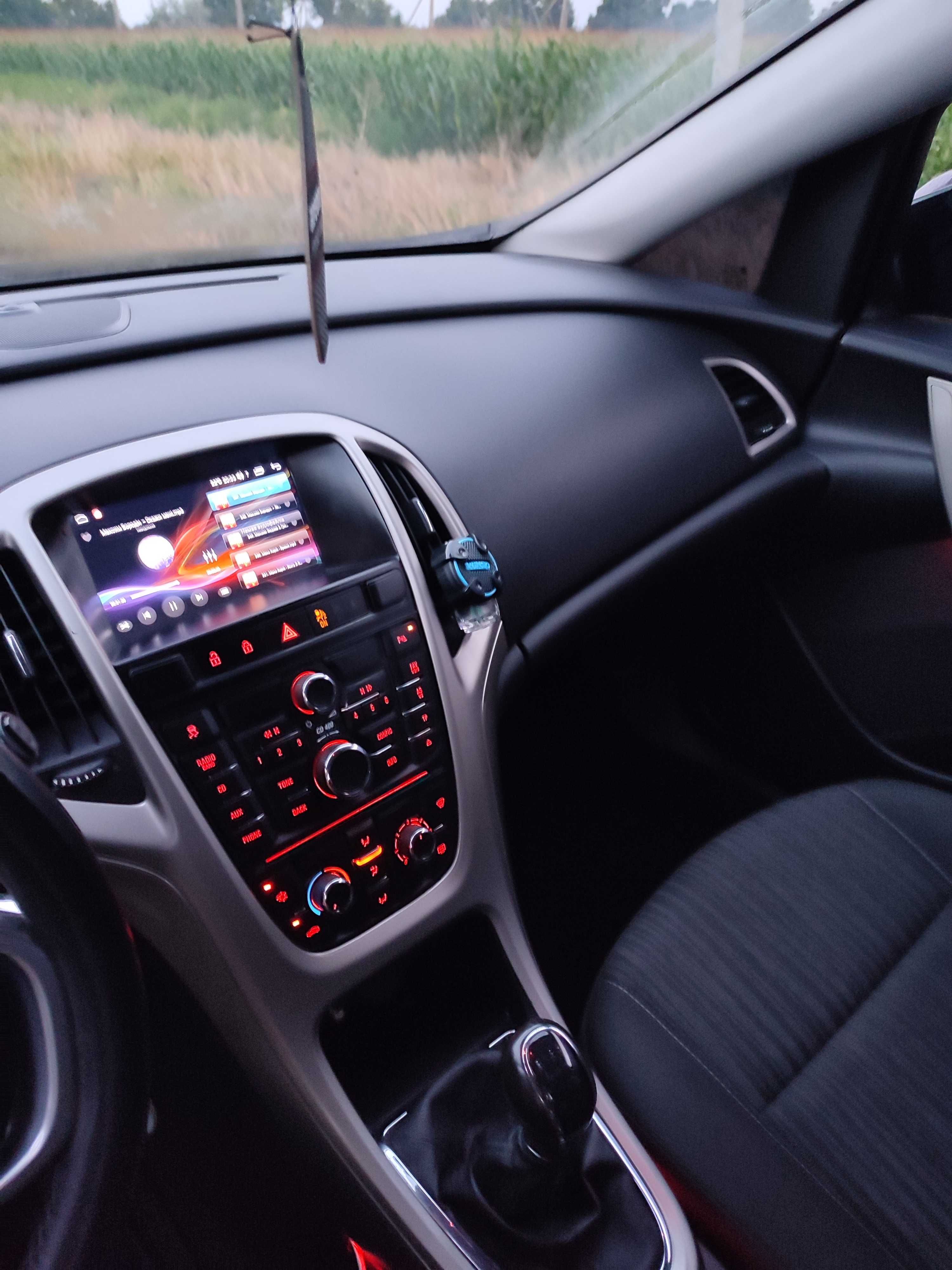 Opel Astra J 1.7 CDTI (125 лошадей)
