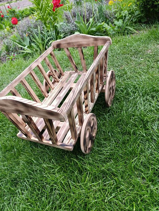 Дерев'яний декор для саду