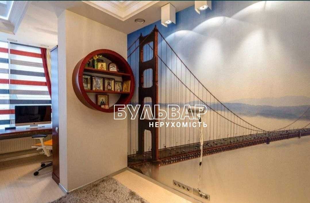 VIP!! Продам 3 к.кв Новостой ЖК Мир пер. Отакара Яроша, Бот Сад