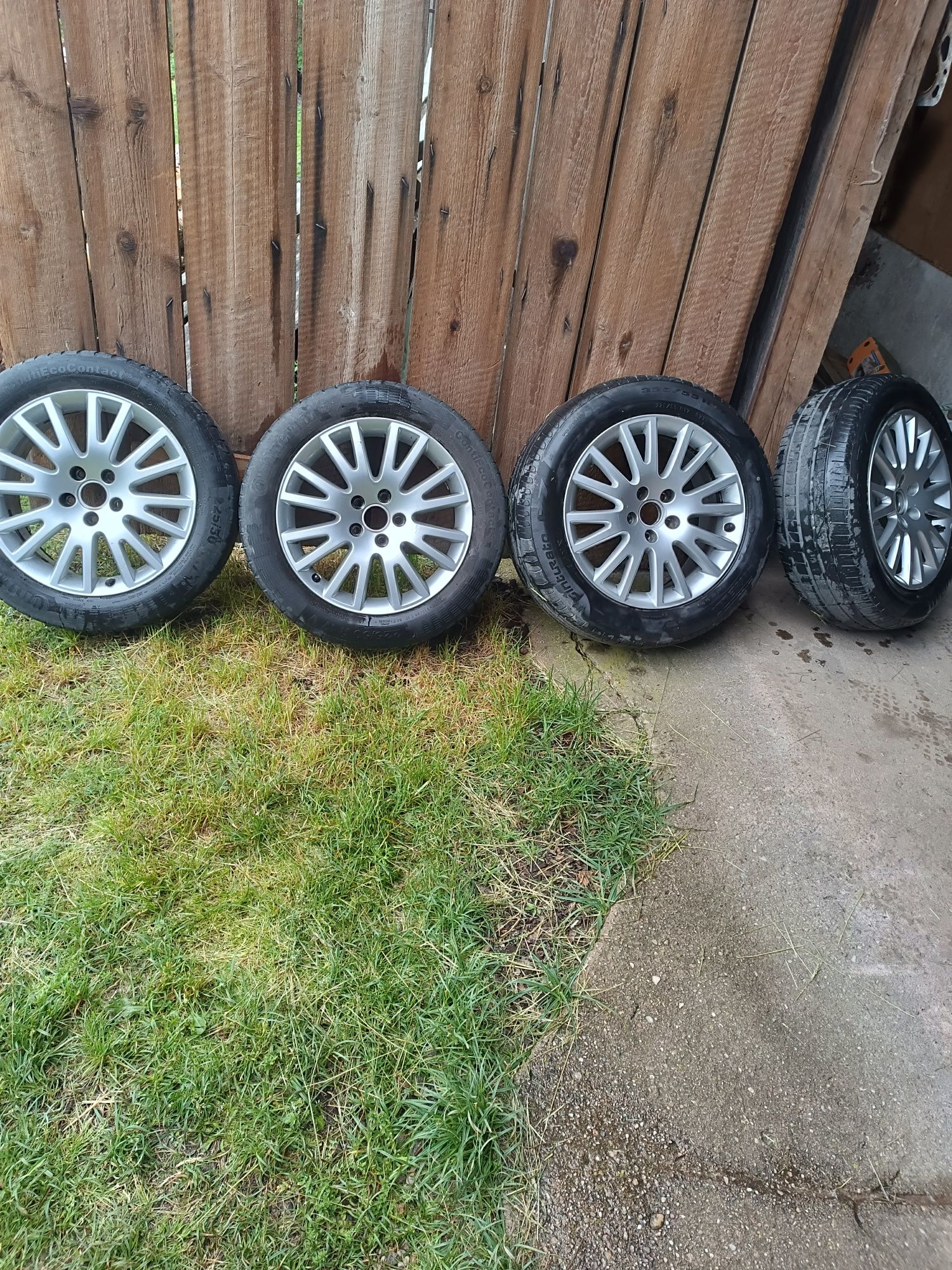 Alufelgi z oponami letnimi od Audi A6 5x112