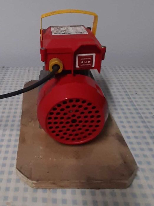 BOMBA ELETRICA DE TRANSFEGA - ROVER M20