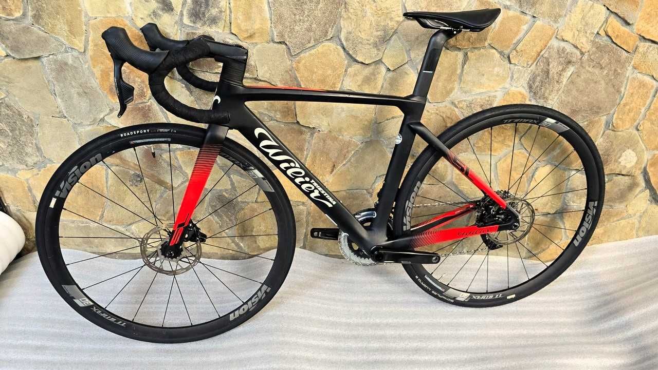 Карбоновий шосейний велосипед Wilier Cento 10 SL Sram Rival eTap AXS