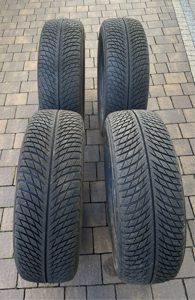 Opony zimowe Michelin Pilot Alpin 5 SUV 235/60R18 107 H