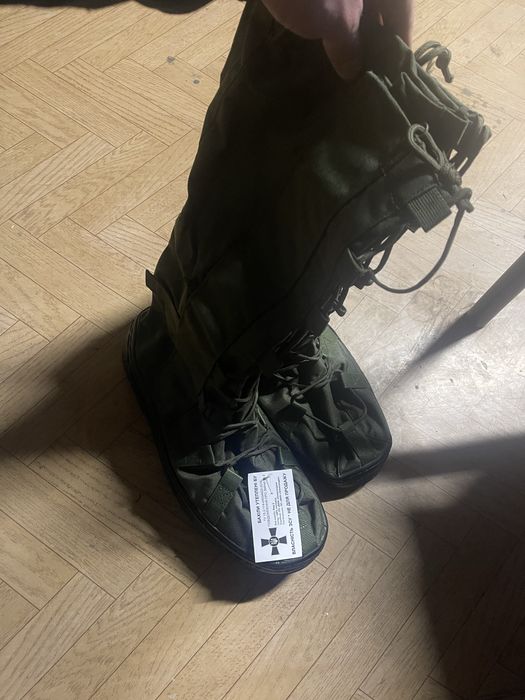 Бахіли утеплені військові берці