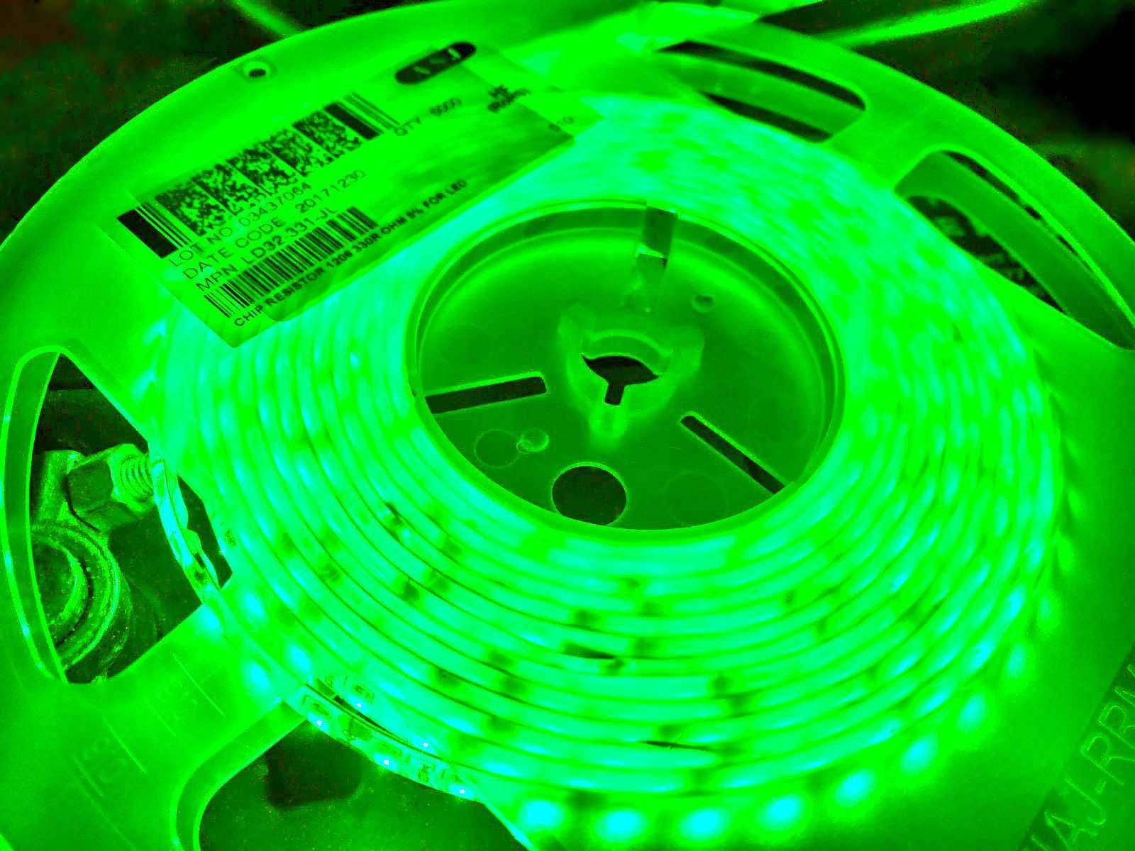 Світлодіодна стрічка зелена 12 В (LED лента), зеленые светодиоды IP65