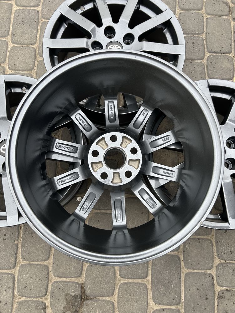 Диски легкосплавні 5х114,3 r17 Toyota RAV4 Corolla Verso Camry Prius