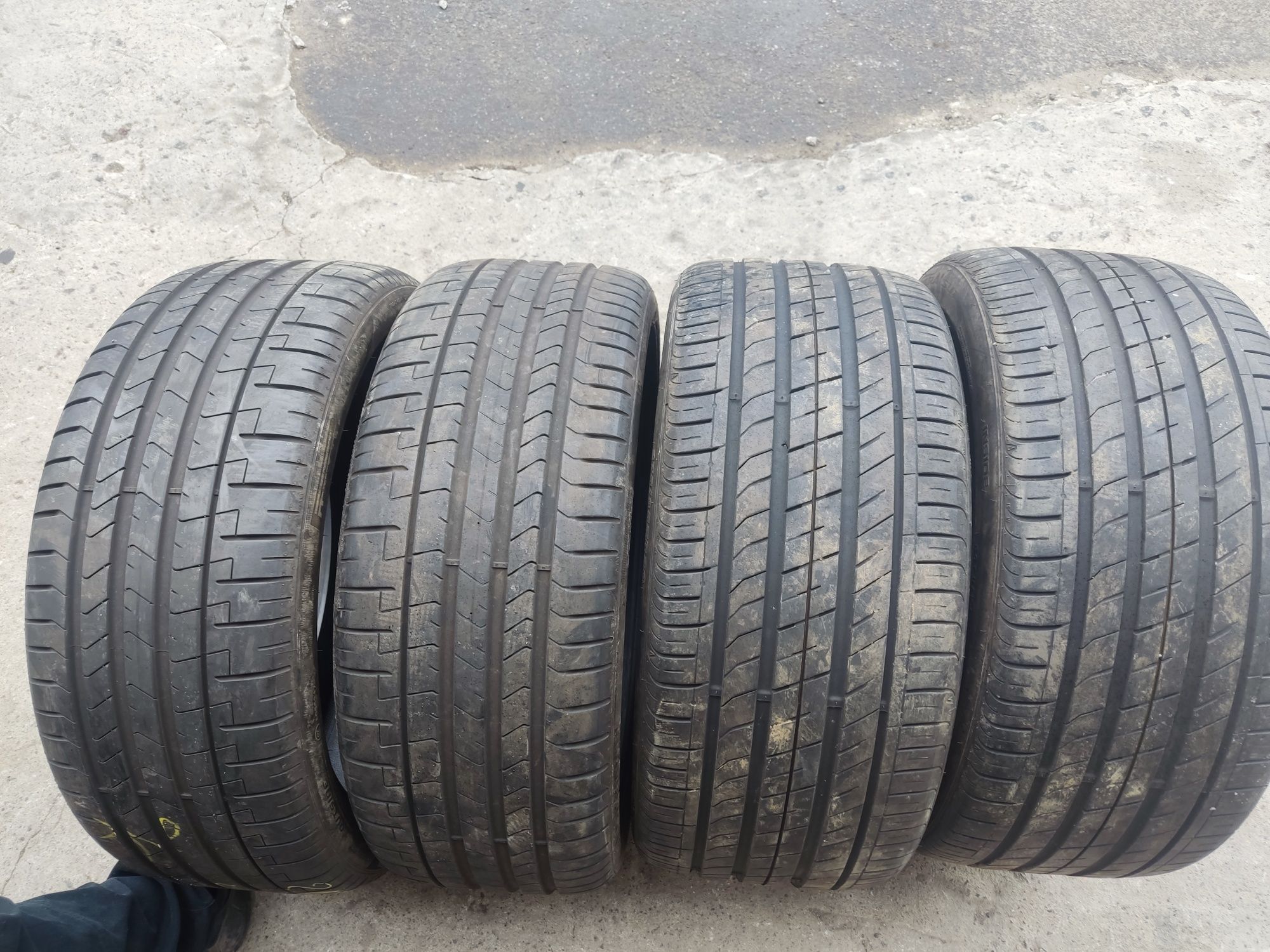 Продам резину 245/40 R20  та 275/35Z R20