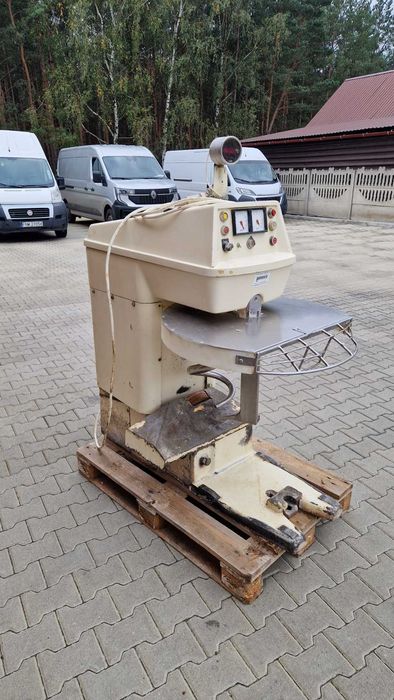 Miesiarka spiralna Kemper ST 75 A