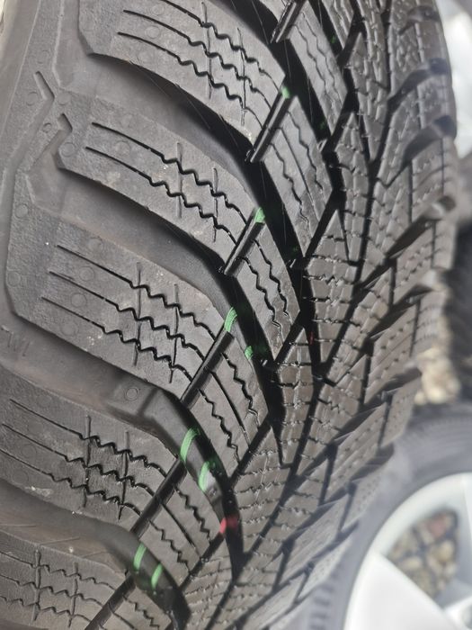 Koła zimowe Oryginalne Skoda Fabia 15" 5x100 Continental 185/65