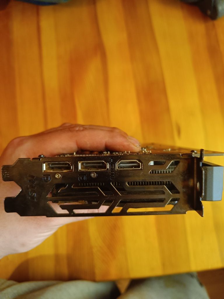 Karta graficzna GEFORCE GTX 1650 GAMING X 4G