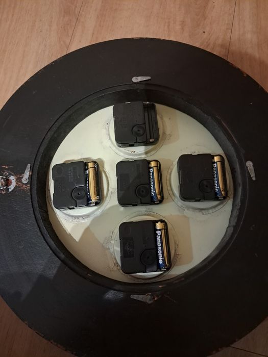 Relogio antigo a pilhas