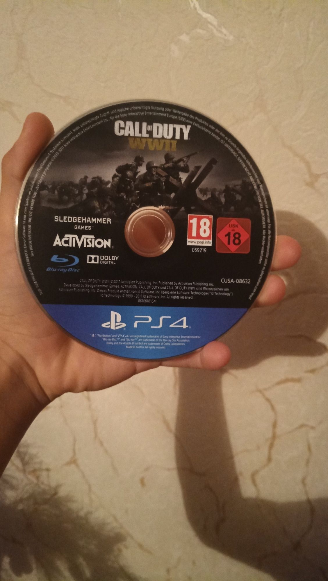 диск на ps4 Call of DUTY WWII