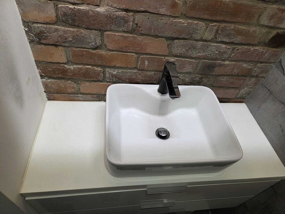 Szafka łazienkowa z umywalką (100 × 40 cm)