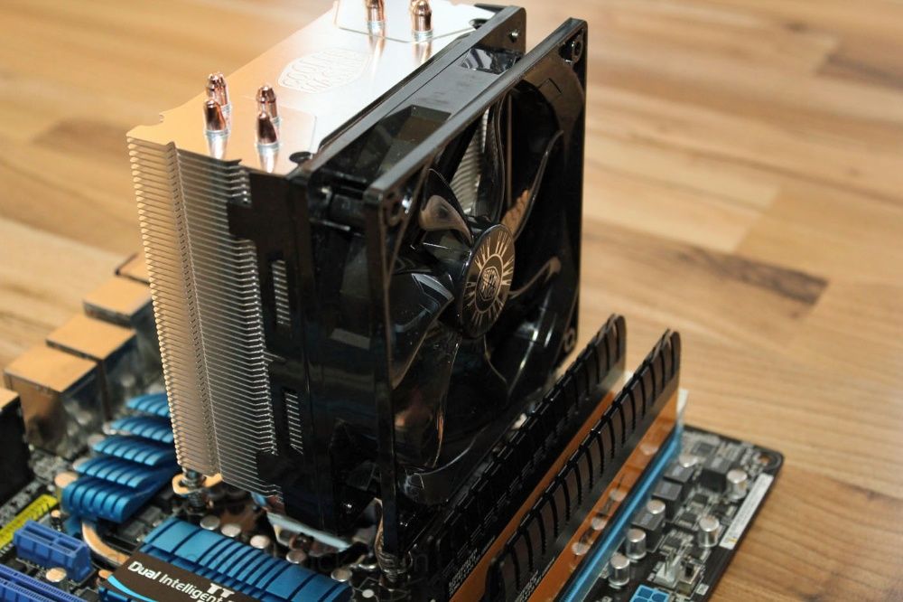 Cooler Master Hyper 212 EVO - Melhor Dissipador para Máximo Desempenho