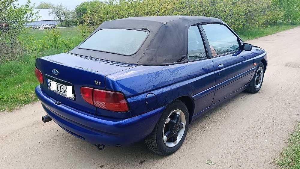 Unikat Cabrio ESCORT 1,6B 90KM LPG sekwencja Stag robi wrażenie Prywat