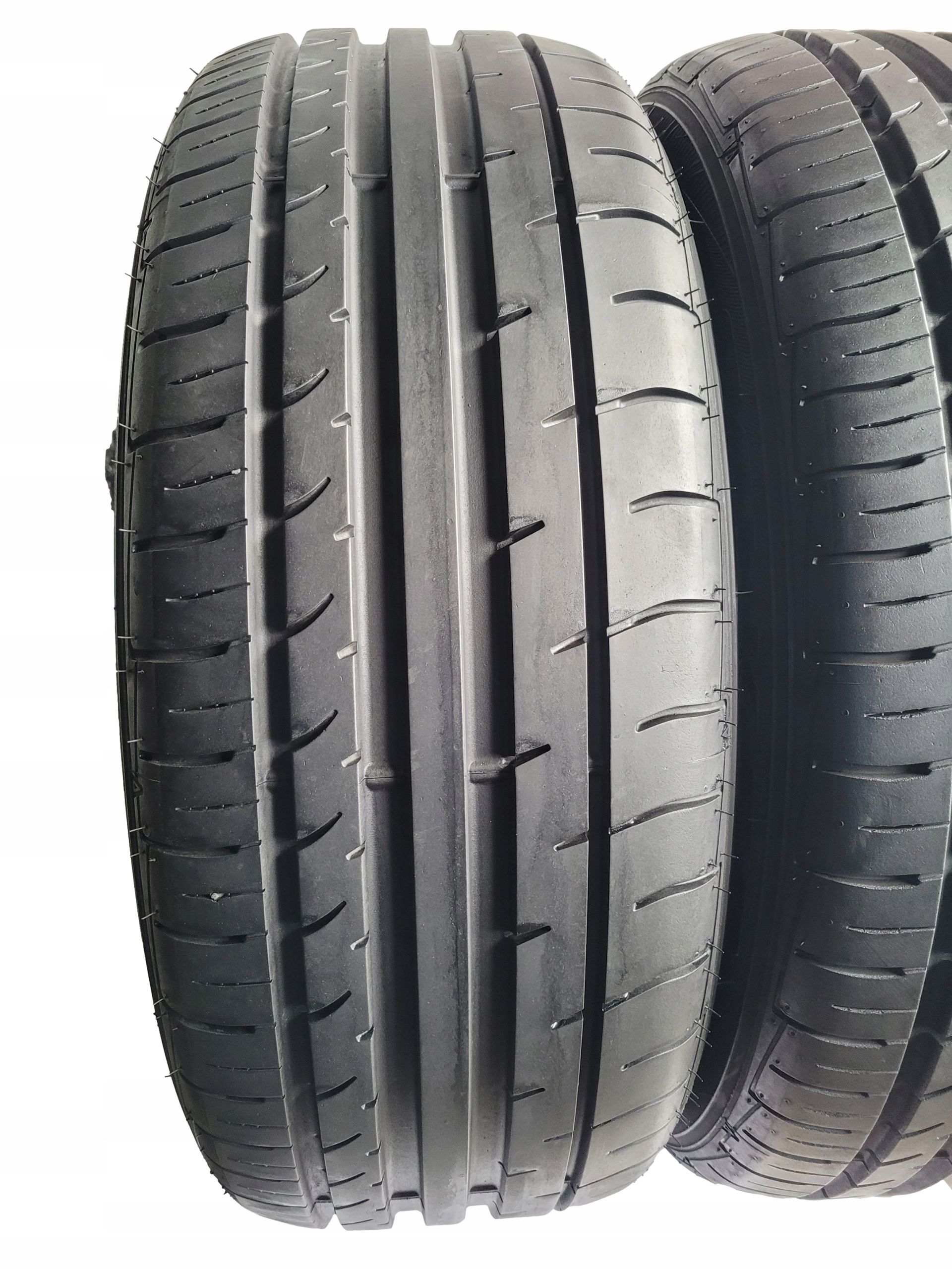 2x falken azenis FK453CC 215/50 R18 92W 2021 7.5mm