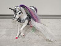 Jednorożec unicorn że skrzydłami