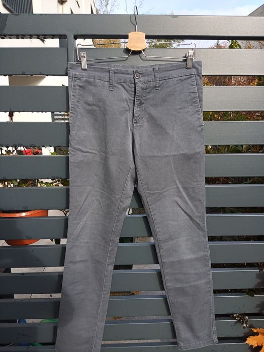 Carhartt spodnie chinosy męskie