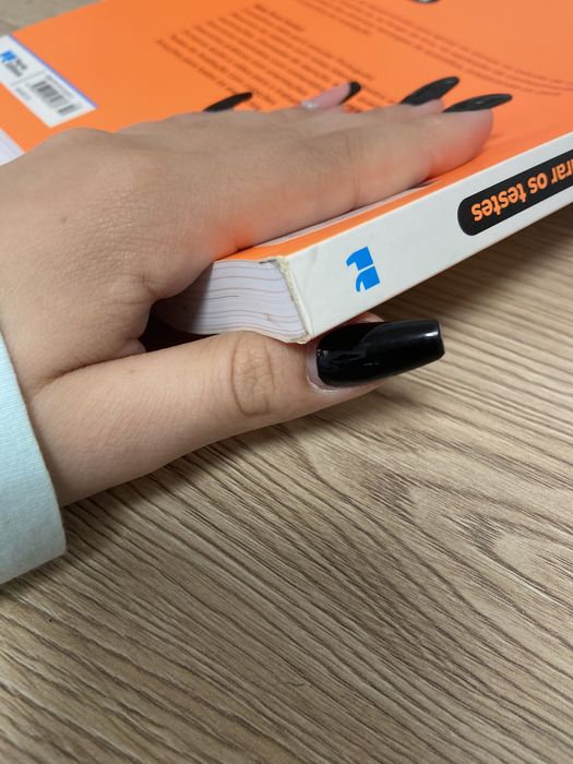 Livro de exame - Português