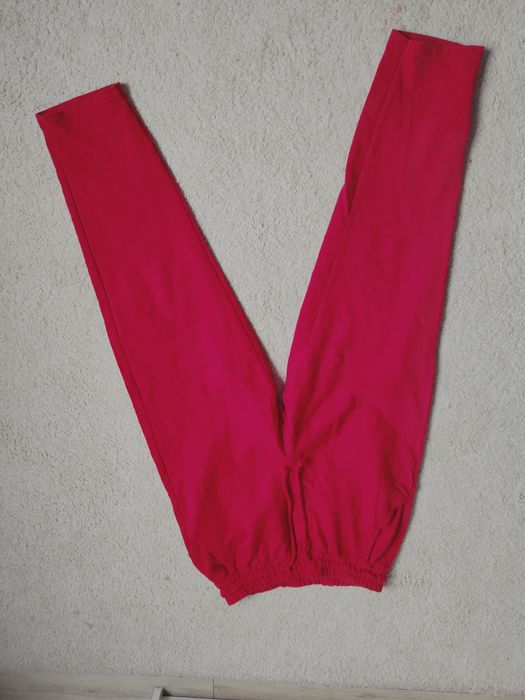 Włoskie spodnie dresowe 38/40 dobry fason