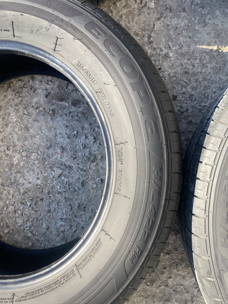 Шини Bridgestone Ecopia H/L 422 plus 215 65 R17 гума резина
