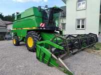 Kombajn zbożowy John Deere 2056