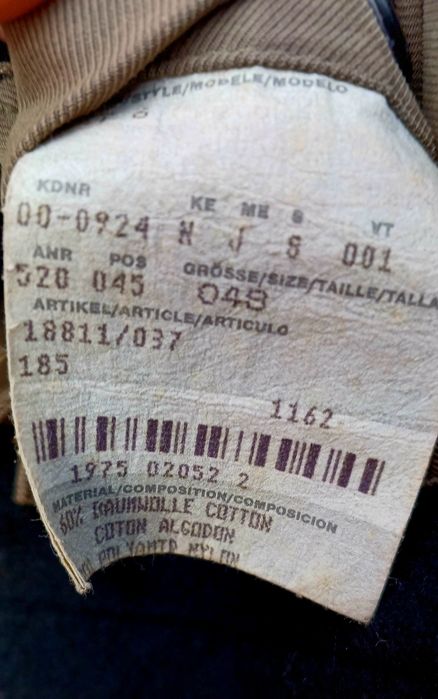 Чоловічій плащ HUGO BOSS . Оригінал.