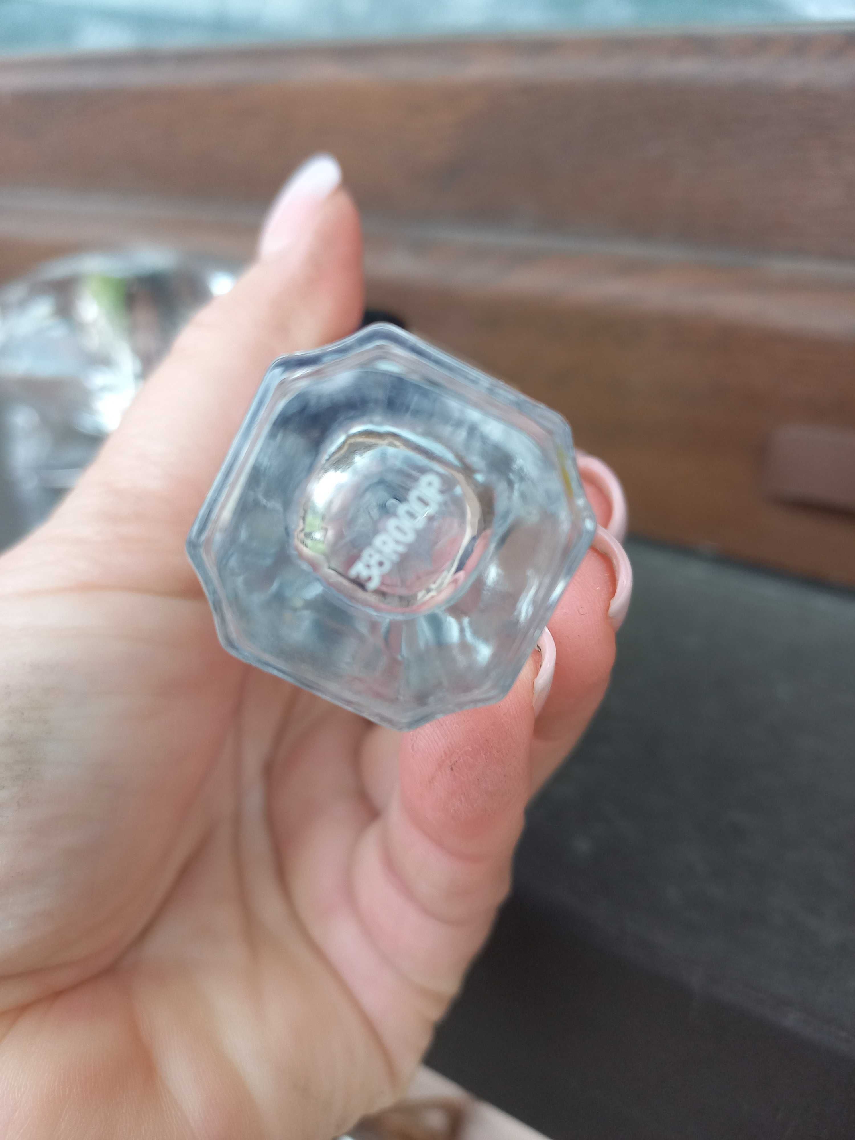 Butelki po perfumach versace cristal i lancome tresor oryginalne
