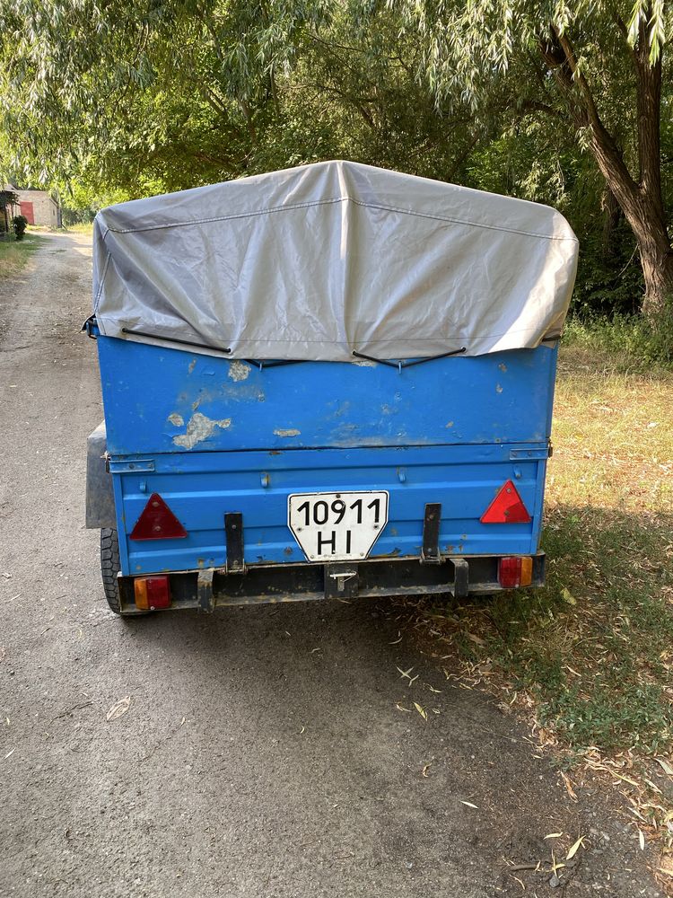 Продам прицеп легковий