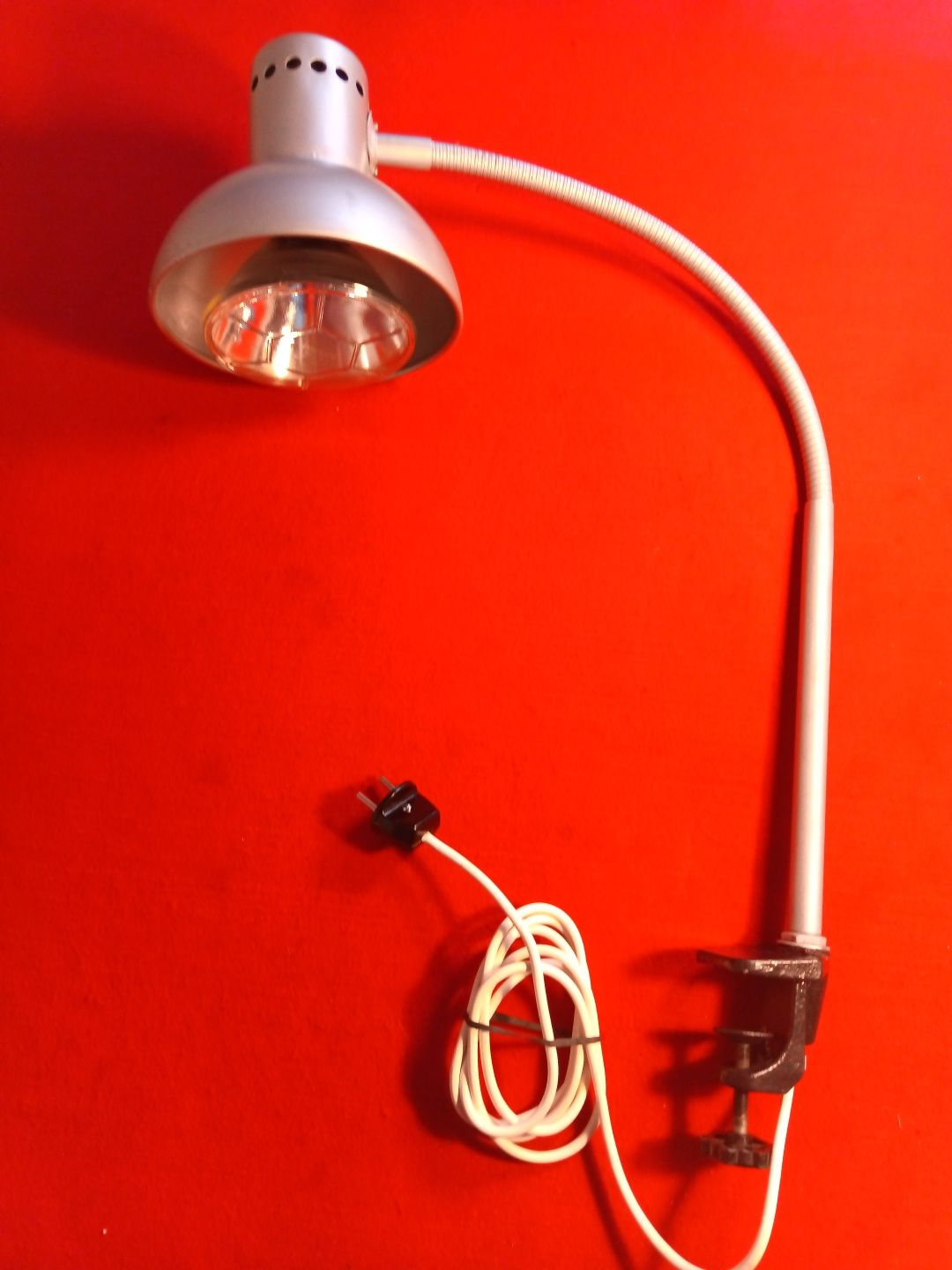 Lampa lampka biurkowo warsztatowa  PRL już że