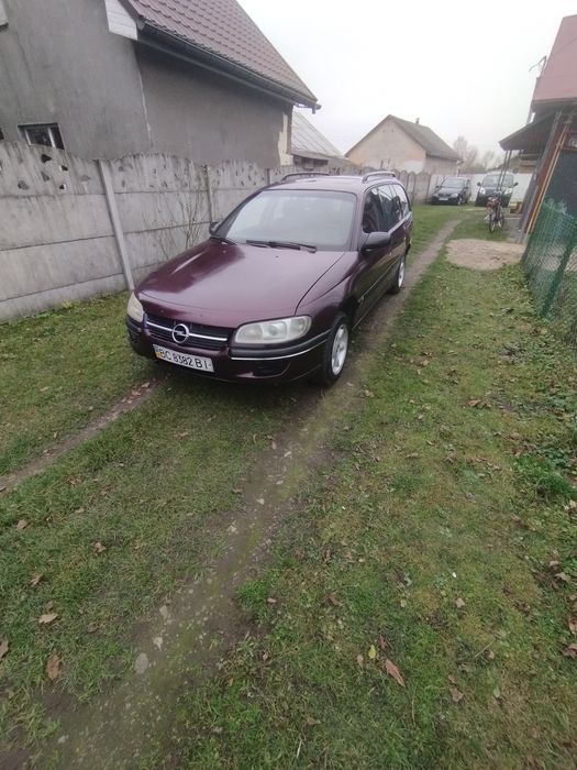 Продам Опель омега.