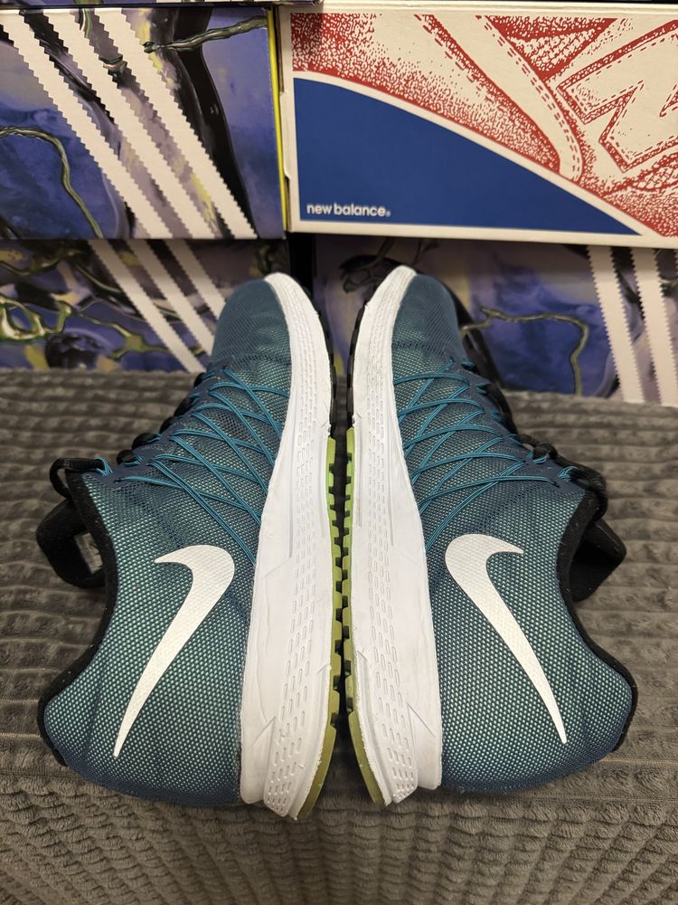 Чоловічі кросівки для бігу Nike Air Zoom Pegasus 32 Flash H2O 46(30см)