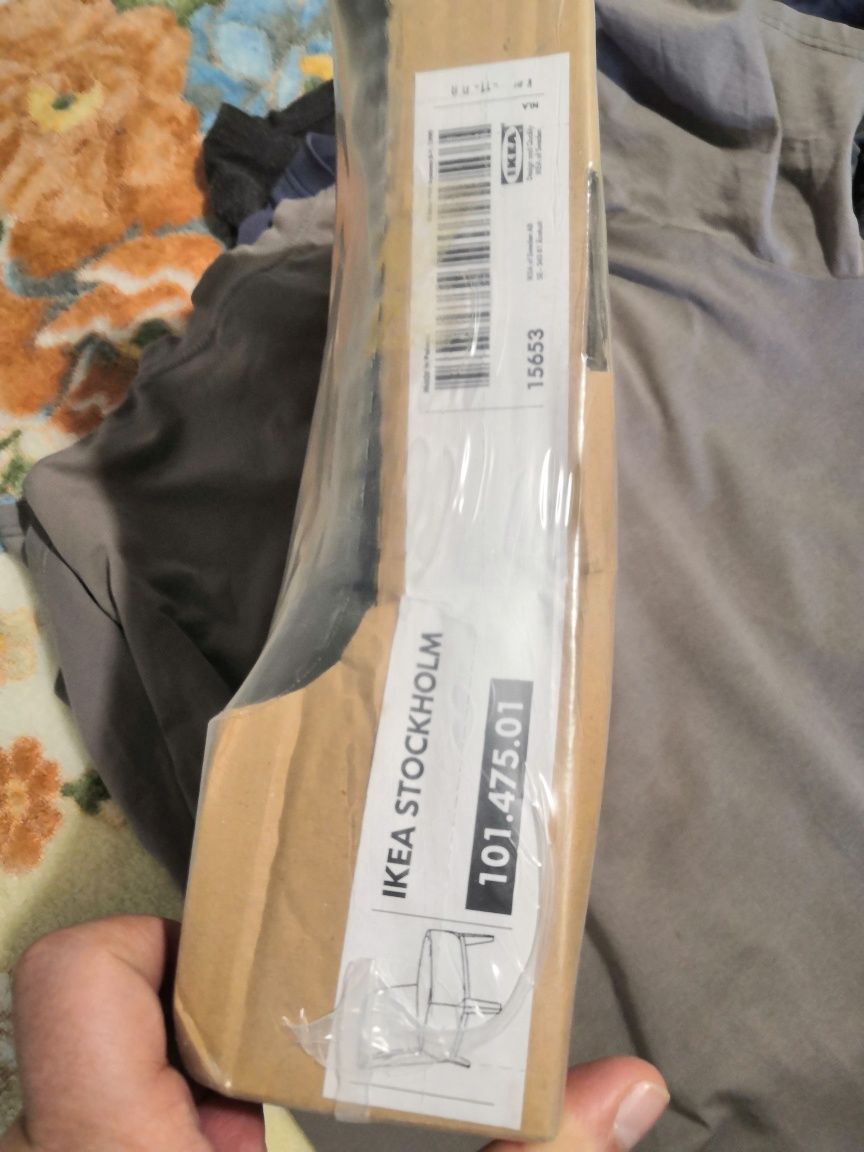 Poltrona, cadeirão, sofá Ikea + 1 Capa nova de oferta