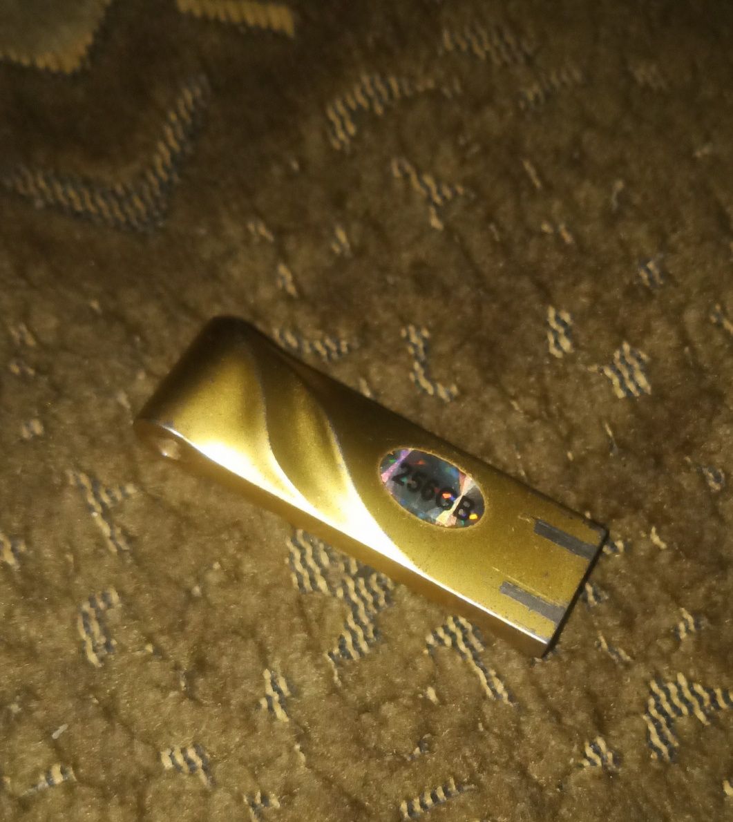 USB Флеш накопитель  256GB в отличном состоянии